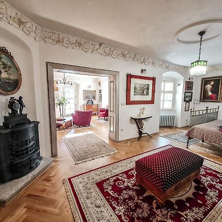 Divna Pani Luxury Gallery Rooms Banská Štiavnica Kültér fotó