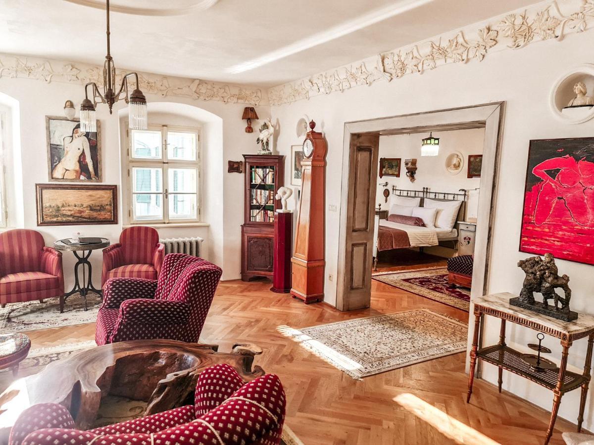 Divna Pani Luxury Gallery Rooms Banská Štiavnica Kültér fotó