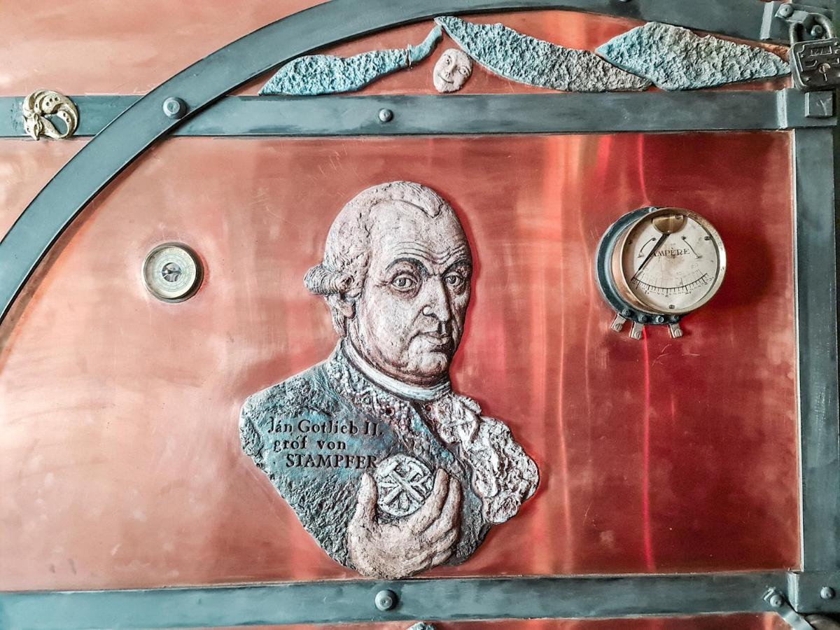 Divna Pani Luxury Gallery Rooms Banská Štiavnica Kültér fotó
